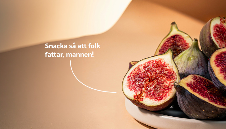 En skål med fikon, samt ett talstreck som indikerar att ett fikon ropar "Snacka så att folk fattar, mannen!".